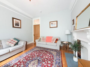 Edinburgh Charming Old Town Apartment